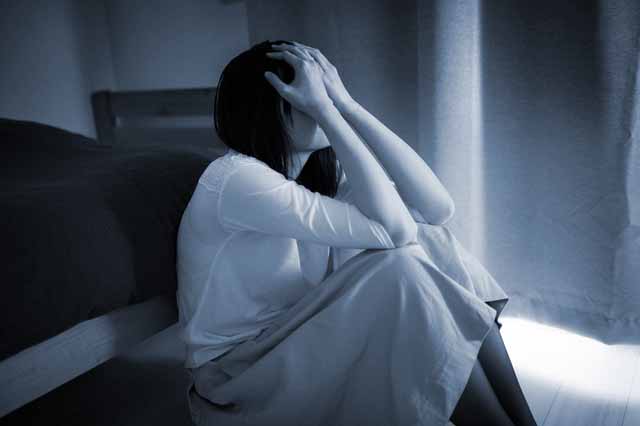 暴力を受ける。いじめを受ける。人に恐怖を感じる。不安。